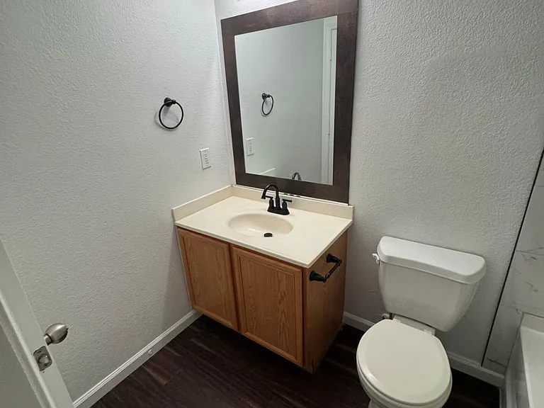 12924 Kingsgate Dr — Photo 13