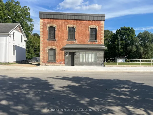 27 Arthur St W, Minto, ON N0G 1Z0