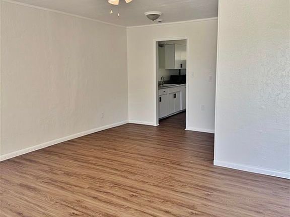 4th image of 1664 & 1666 NW 27th St #66