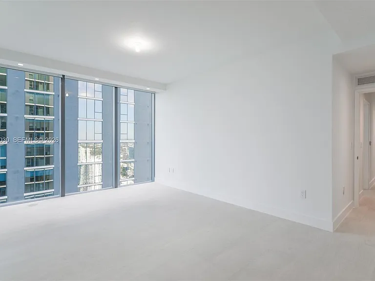 700 NE 24th St #5107 — Photo 40