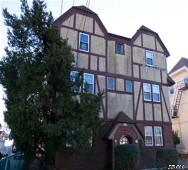 1st image of 844 Seaman Ave E APT 1