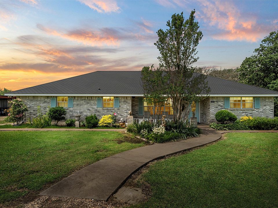 1st image of 123 Lone Creek Dr