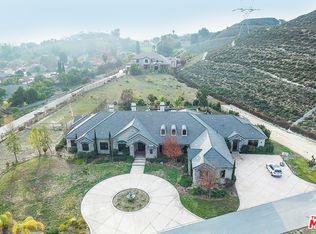 10805 W Stallion Ranch Rd, Sunland, CA 91040