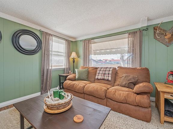 4th image of 26 N 10th Ave