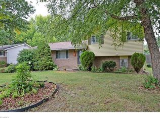 5640 Lear Nagle Rd, North Ridgeville, OH 44039