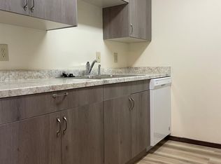 2413 Chalet Gardens Ct #9, Madison, WI 53711