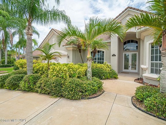 3rd image of 300 Baytree Dr