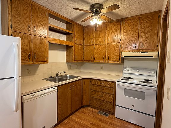 5th image of 449 N Carrie St #449