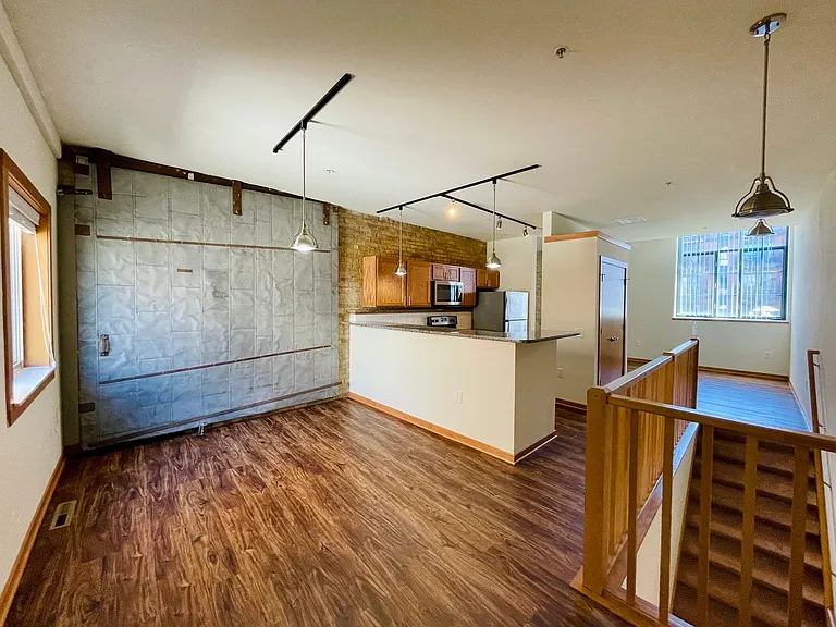 Historic Fifth Ward Lofts — Photo 3