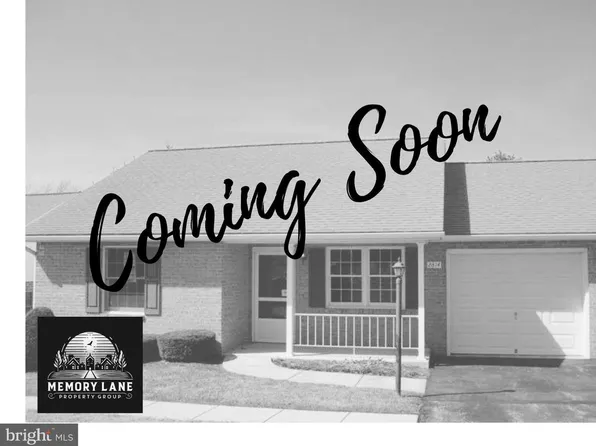 2814 Carlisle Dr #18, New Windsor, MD 21776