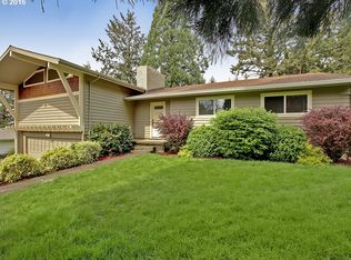 8435 SW Leahy Rd, Portland, OR 97225
