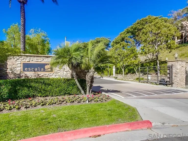9240 Piantino Way — Photo 49