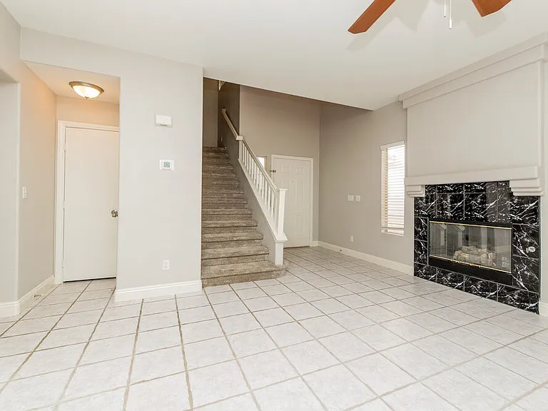 5044 Drifting Creek Ave — Photo 5