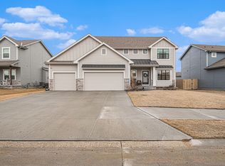 5303 Helwig Ave, Papillion, NE 68133