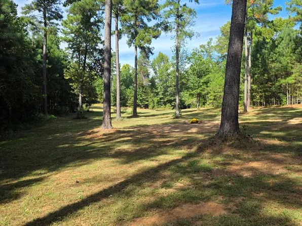 3 Dove Manor Rd, Littleton, NC 27850