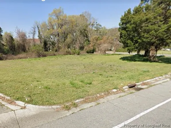 1000 W Boulevard St, Laurinburg, NC 28352