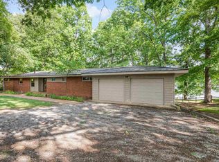 321 Lakeview Dr, New Johnsonville, TN 37134