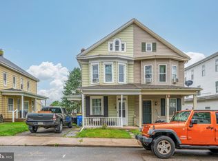 20 S 3rd St, Mount Wolf, PA 17347