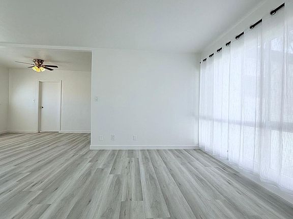 2nd image of 3850 Potomac Ave #8