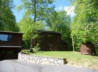 213 Camp Branch Rd, Whittier, NC 28789