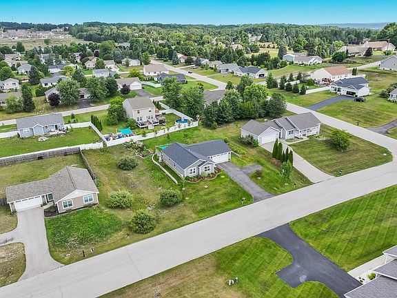 3rd image of 5086 Liberty Dr