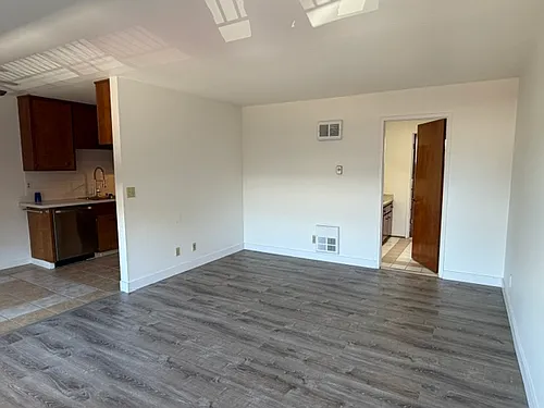 2220 Lincoln Ave #L Photo 1