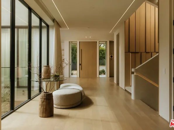 510 N Alpine Dr, Beverly Hills, CA 90210