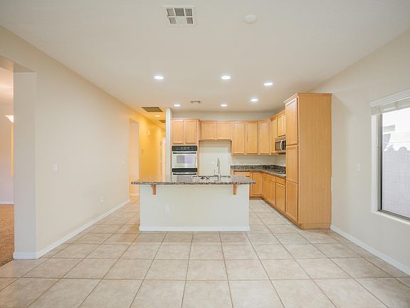 3rd image of 16331 N 170th Ln
