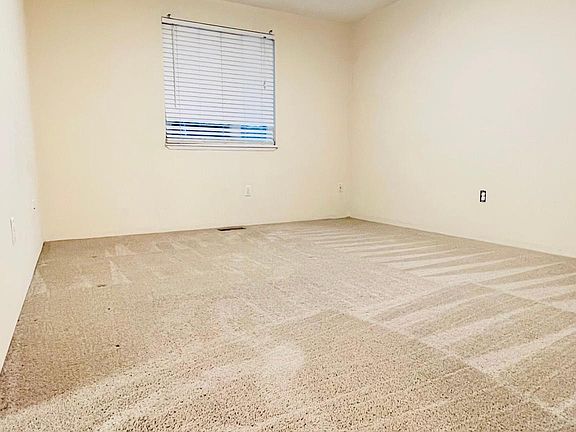 5th image of 12004 Slater Ave NE APT F2