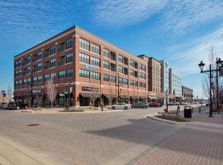 941 E 2nd Ave APT 409, Coralville, IA 52241