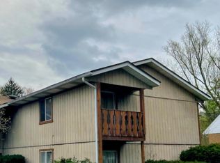 468 Dutch Ln #1, Hermitage, PA 16148