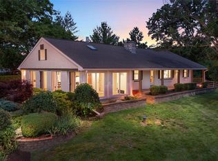 4945 Fox Bridge Rd, Pacific, MO 63069