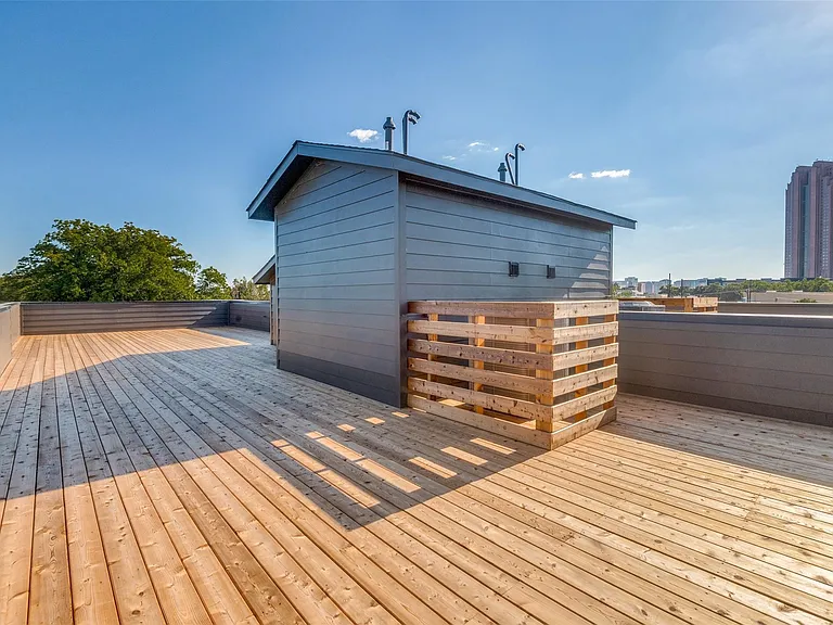 4525 Weldon St — Photo 33