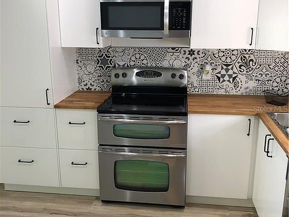 4th image of 4511 W Humphrey St