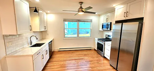 248 Pearl St #1 Photo 1