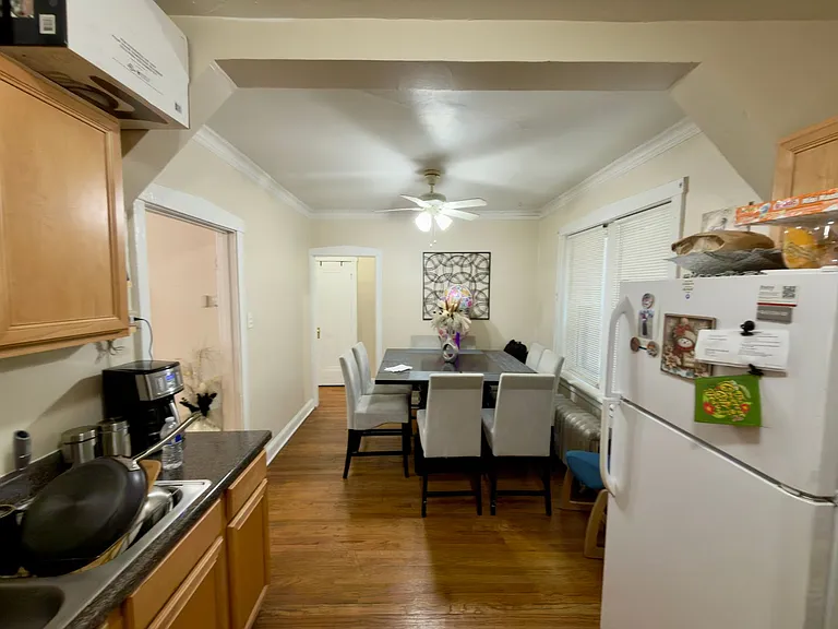 5002 N Springfield Ave — Photo 10