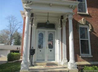 908 W College Ave, Jacksonville, IL