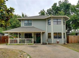 1108 Oxford St, River Oaks, TX 76114