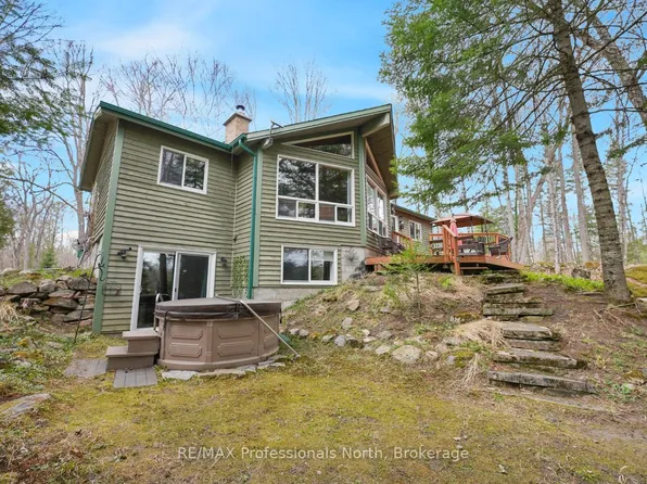 1157 Between Lakes Trl, Minden Hills, ON K0M 2K0