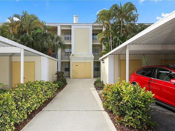 2nd image of 433 Cerromar Ln Unit 333