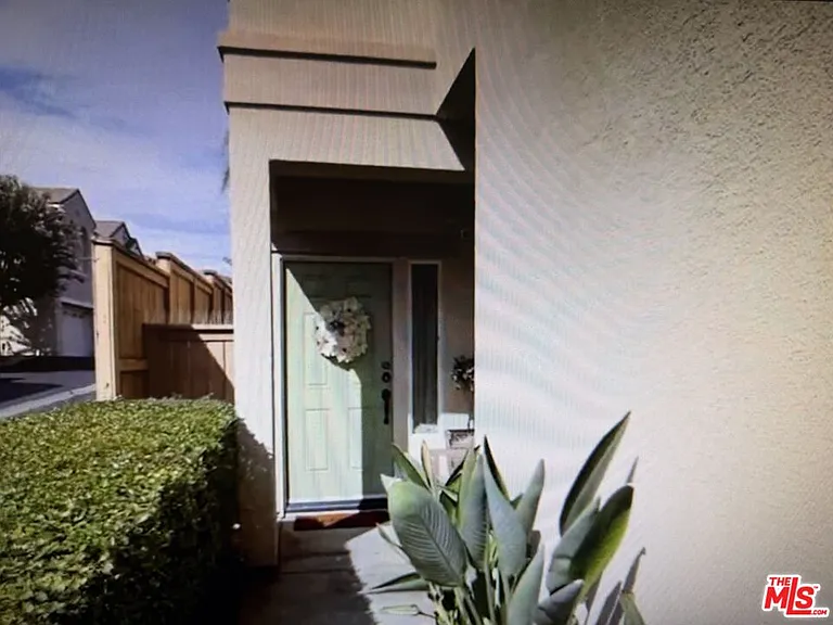 12452 Sonoma Dr — Photo 2