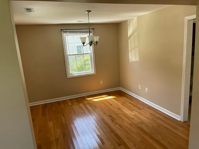 114 Beaufort Dr — Photo 18