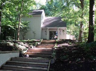 11624 Gladesford Rd, Roanoke, IN 46783