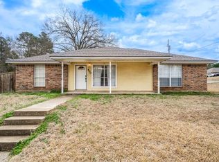400 Mary Ellen Dr, Longview, TX 75605