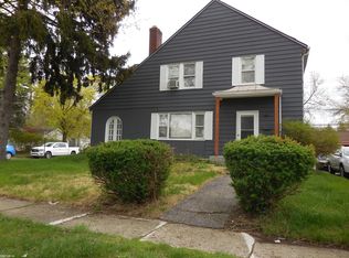 890 Spence St, Pontiac, MI
