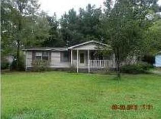 100 Grapevine Rd, Summerville, SC 29483