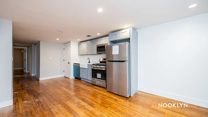 Rented by Nooklyn NYC LLC | media 27