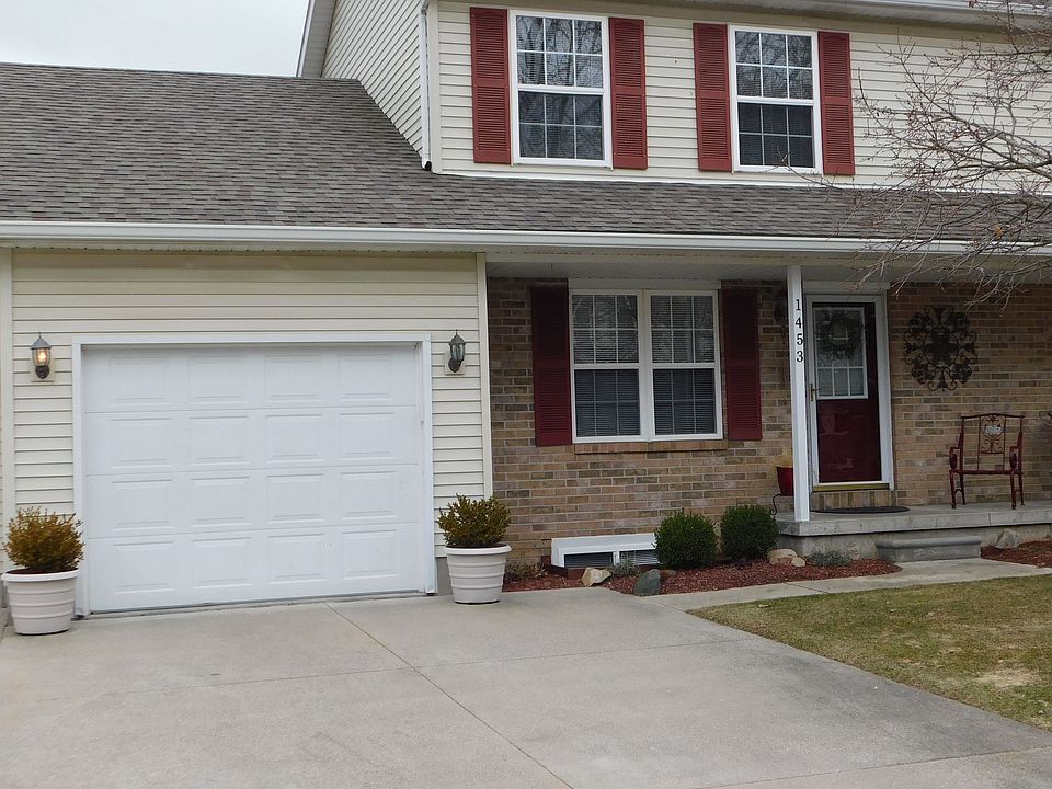 1st image of 1453 Whispering Woods Ln