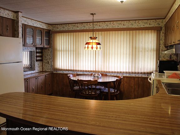 5th image of 63 Eagle Drive