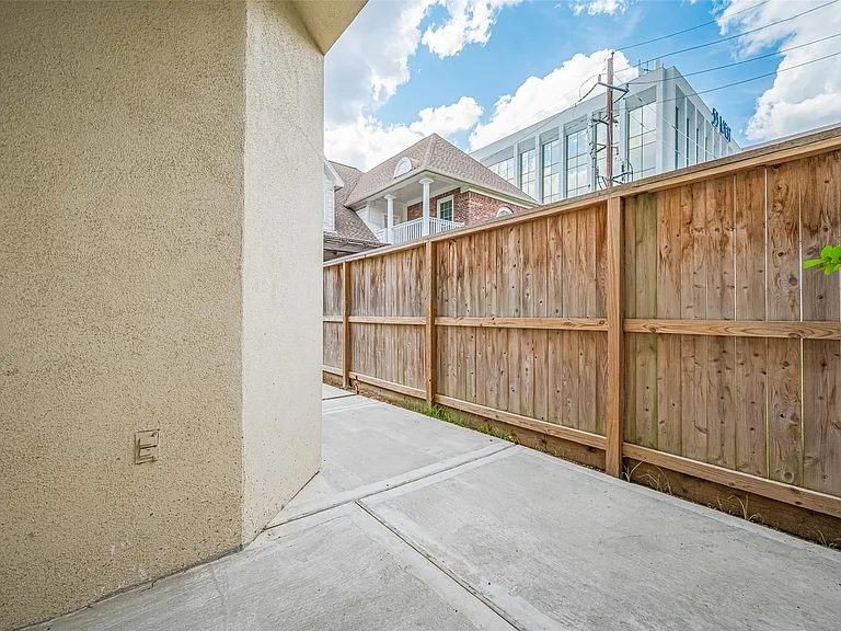 5302 Fayette St — Photo 22